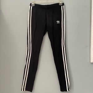 Adidas 3-Stripes Essentials Leggings